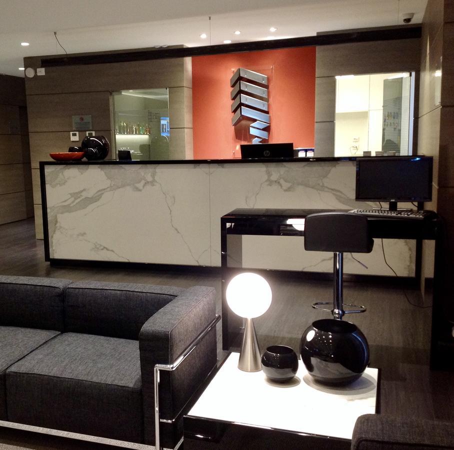 Hotel Forum Baranzate Esterno foto
