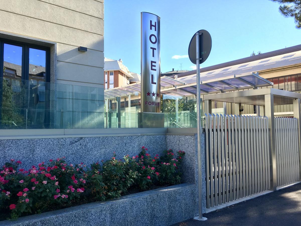 Hotel Forum Baranzate Esterno foto